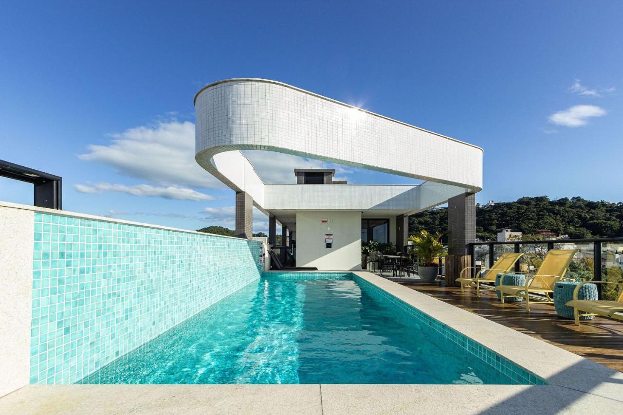 Aion Suites 205 - Lindo Apartamento Com Vista Para O Mar, A 60M Da Praia De Bombinhas, Com Piscina E Academia No Rooftop. Exterior photo